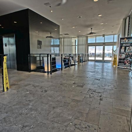 Sterling Breeze - Luxury Beach Front Condo Panama City Beach Exteriör bild